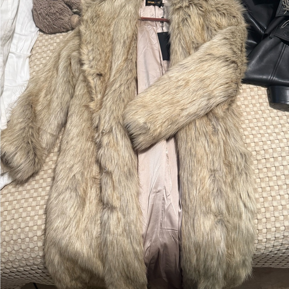 Fashion Nova Plush Teddy Jacket in Beige